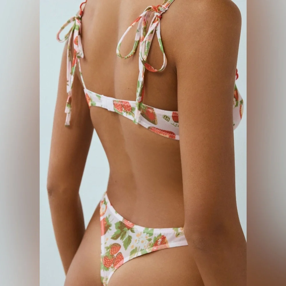 Out From Under Amelia Tie-Strap Underwire Bra 🍓 - Picture 4 of 4